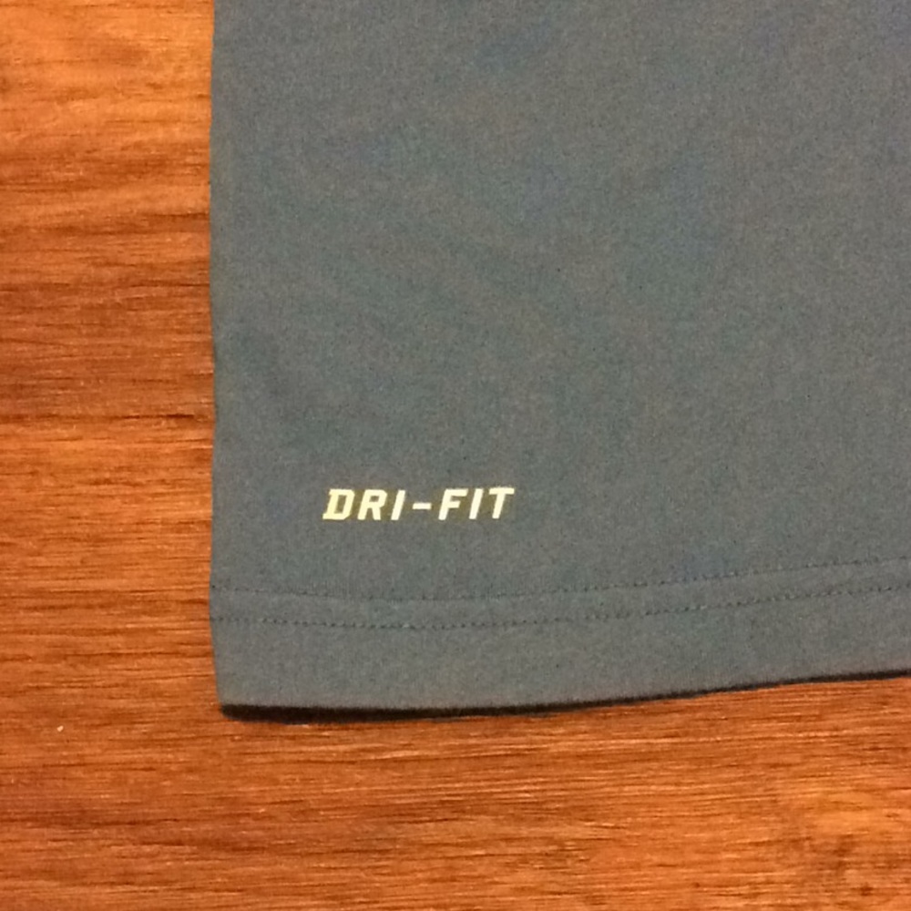 NIKE Dri-Fit Get Your Swoosh On T-Shirt Men’s - Picture 3 of 8
